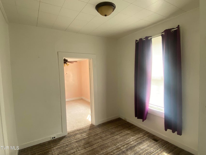 Photo #12: 127 Unaka Street