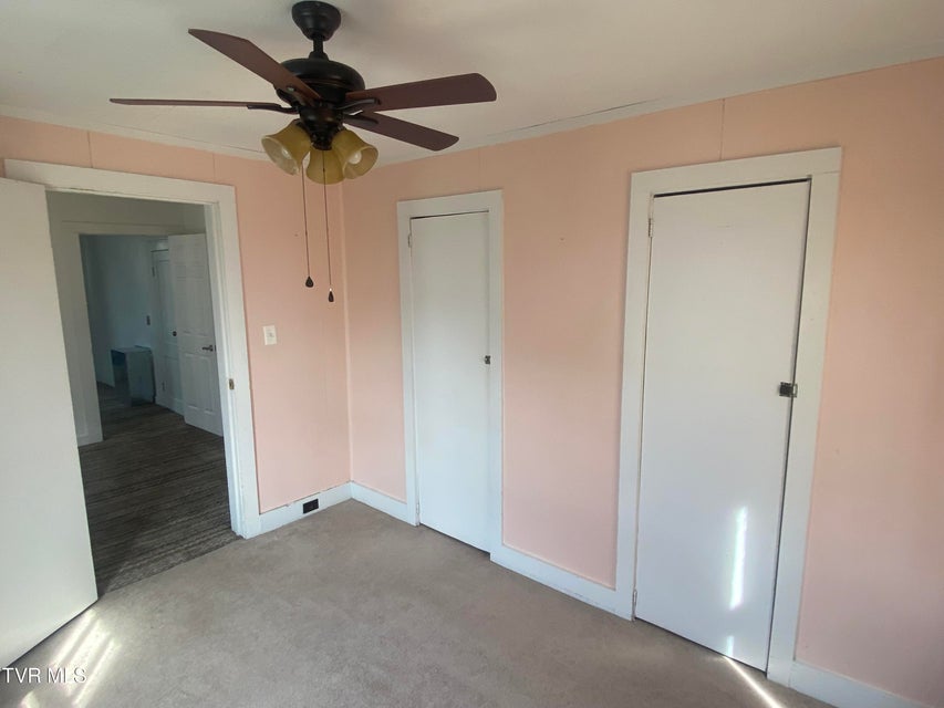 Photo #11: 127 Unaka Street