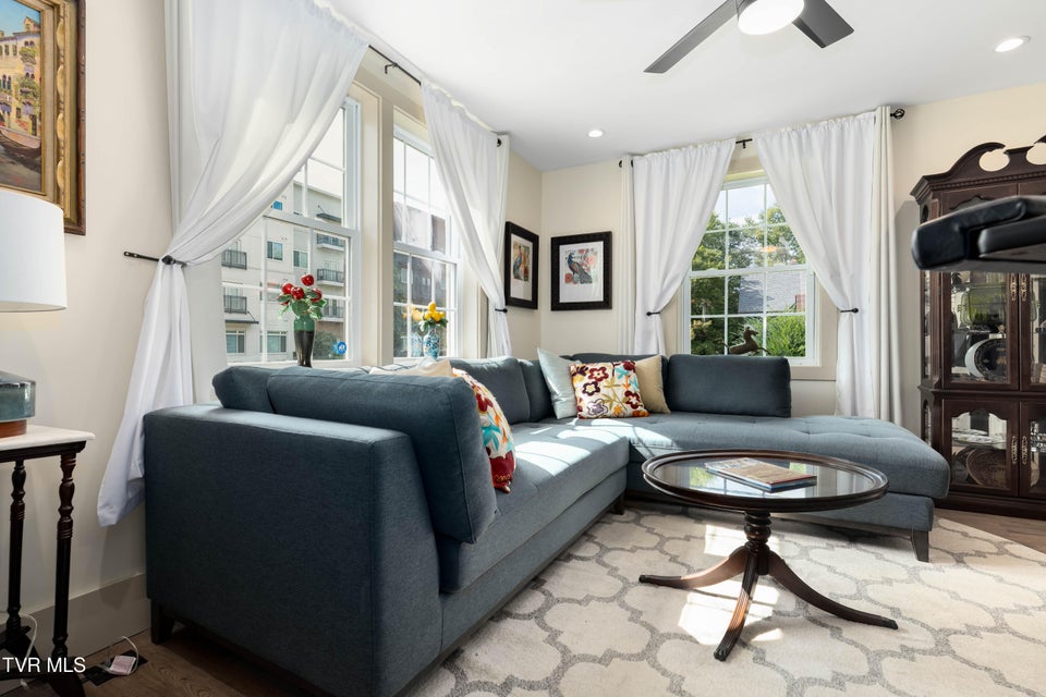 Photo #10: 438 Sullivan Street