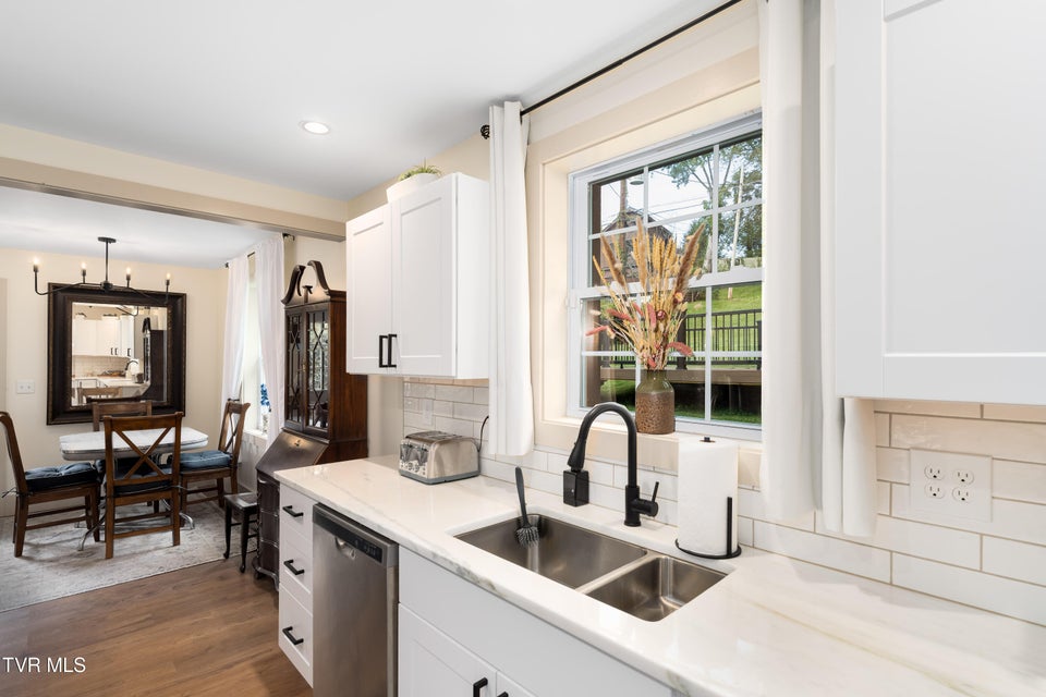 Photo #20: 438 Sullivan Street