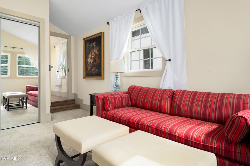 Photo #23: 438 Sullivan Street