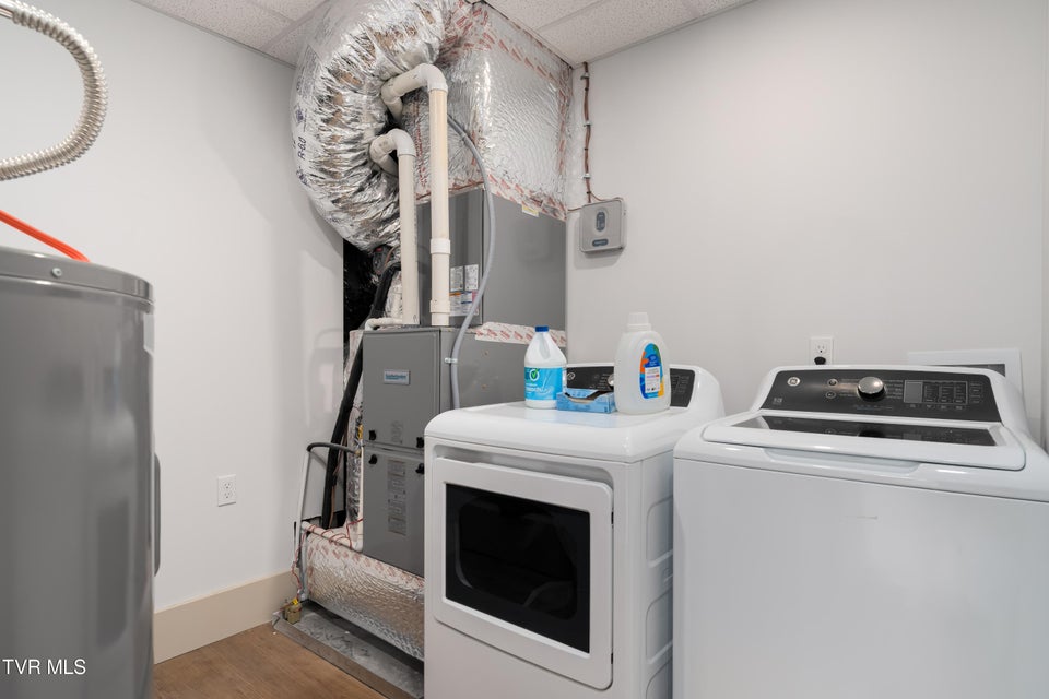 Photo #24: 438 Sullivan Street