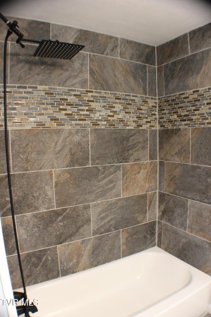 Photo #13: 30 Brown Avenue