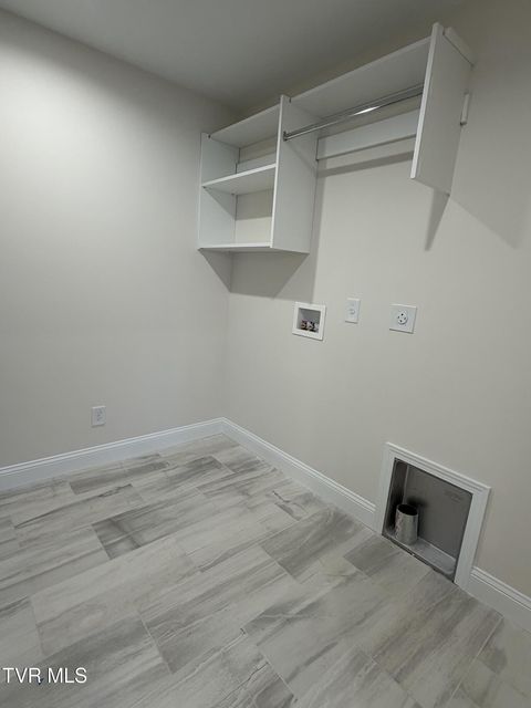 Photo #18: 305 Ty'S Place