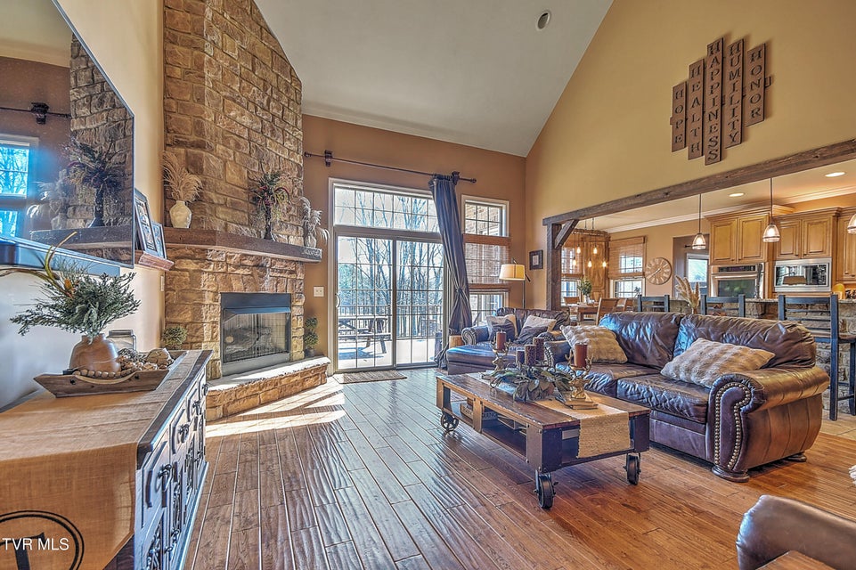 Photo #26: 1399 Highway 75 