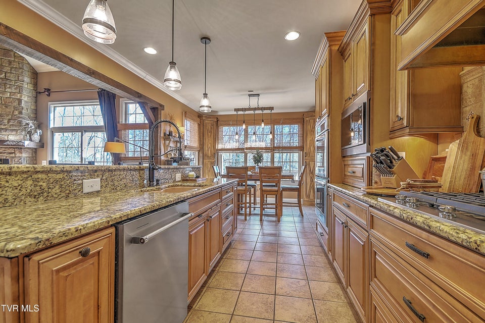 Photo #30: 1399 Highway 75 