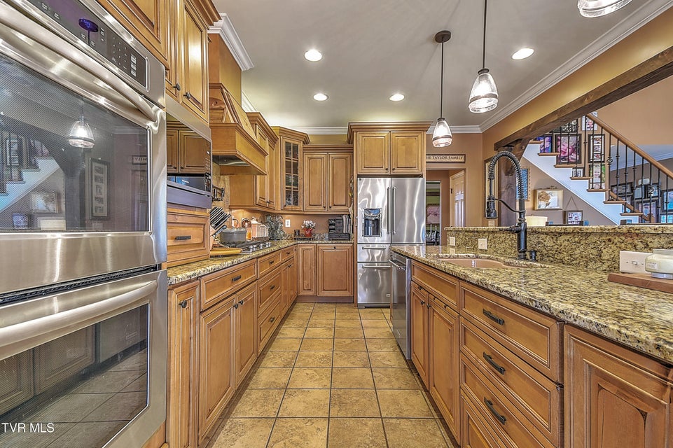 Photo #32: 1399 Highway 75 