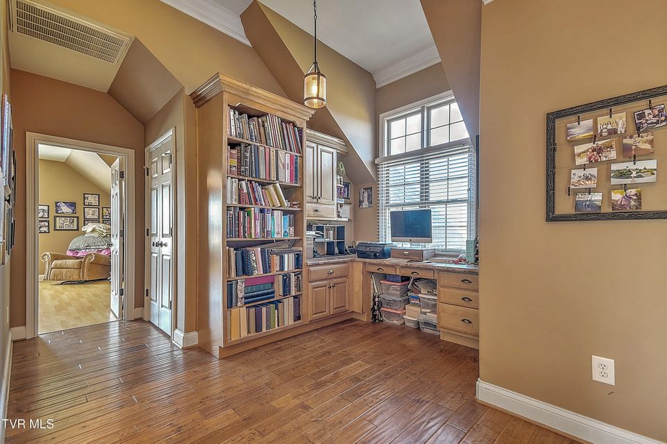 Photo #53: 1399 Highway 75 