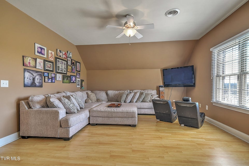 Photo #57: 1399 Highway 75 