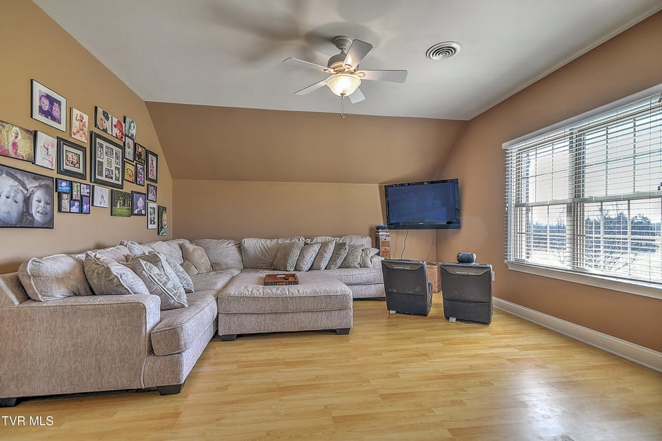 Photo #62: 1399 Highway 75 