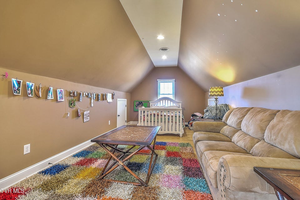 Photo #66: 1399 Highway 75 