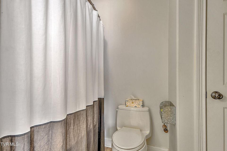 Photo #70: 1399 Highway 75 