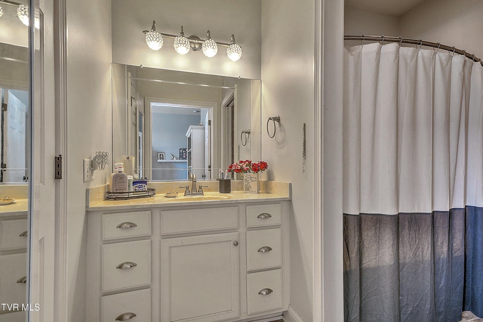 Photo #74: 1399 Highway 75 