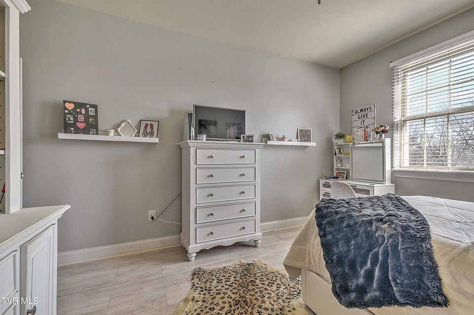 Photo #75: 1399 Highway 75 