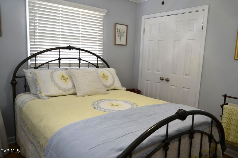 Photo #26: 306 Summerwood Drive