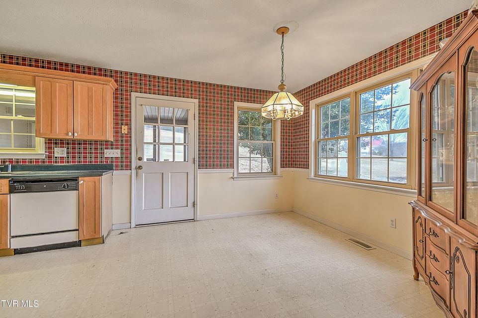 Photo #11: 510 Kinser Park Lane