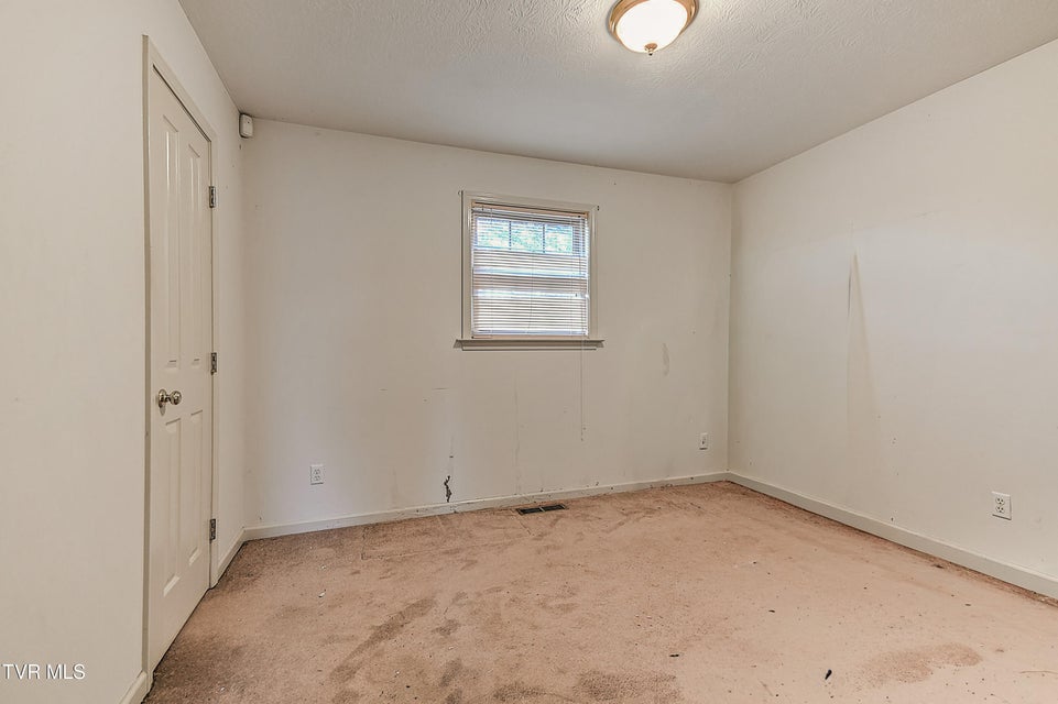 Photo #21: 510 Kinser Park Lane