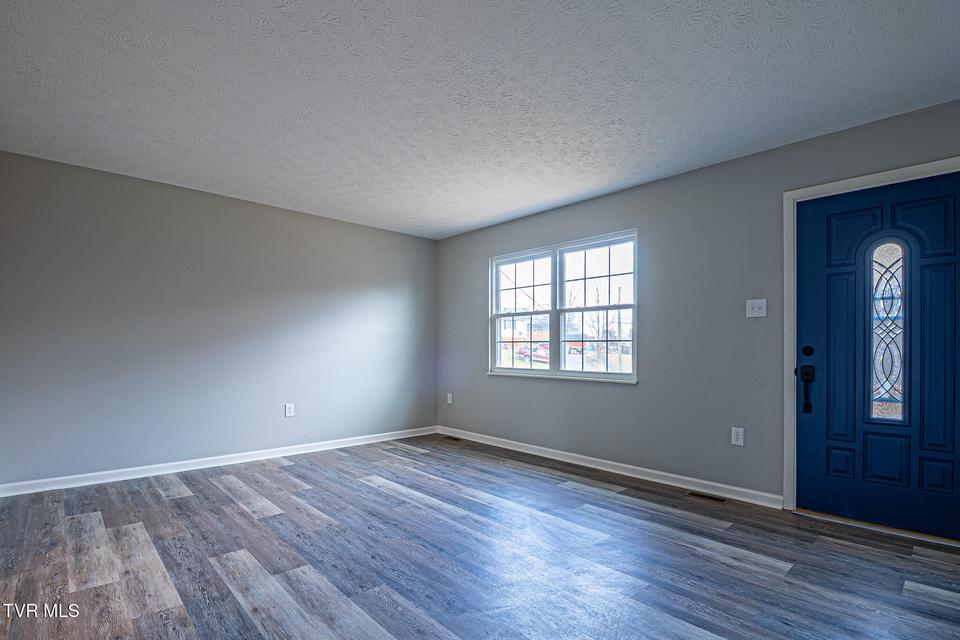 Photo #3: 235 Chestnut Street