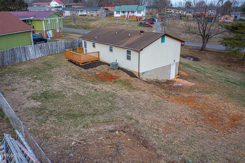 Photo #20: 235 Chestnut Street