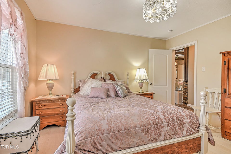 Photo #28: 18378 Buffalo Pond Road