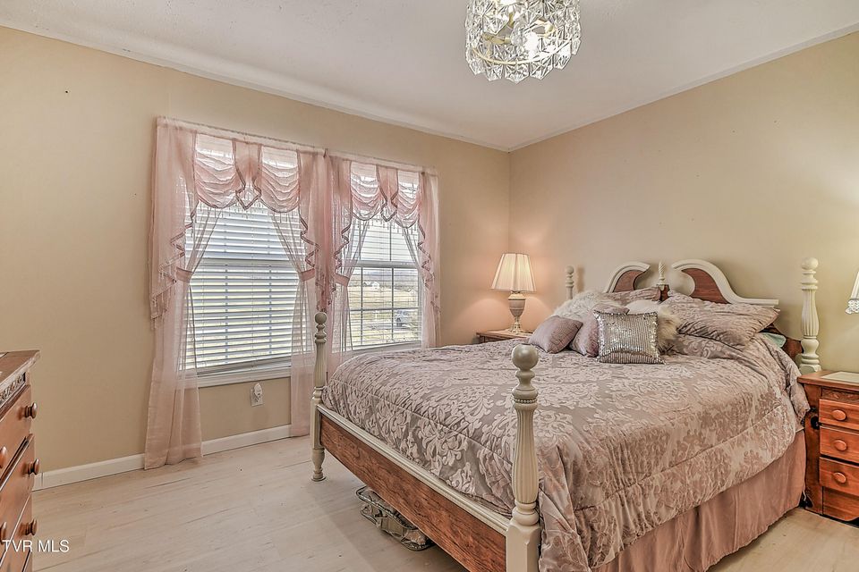 Photo #29: 18378 Buffalo Pond Road