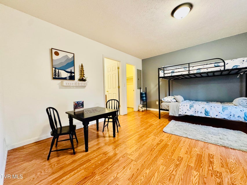 Photo #27: 474 Long Hollow Road