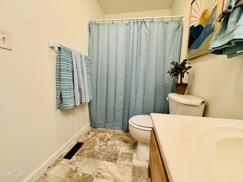 Photo #32: 474 Long Hollow Road