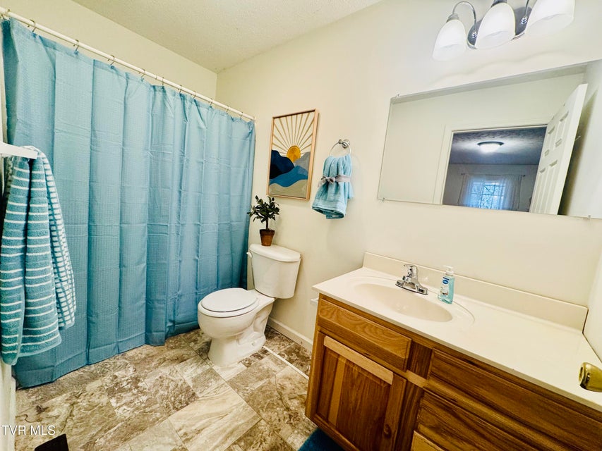 Photo #33: 474 Long Hollow Road