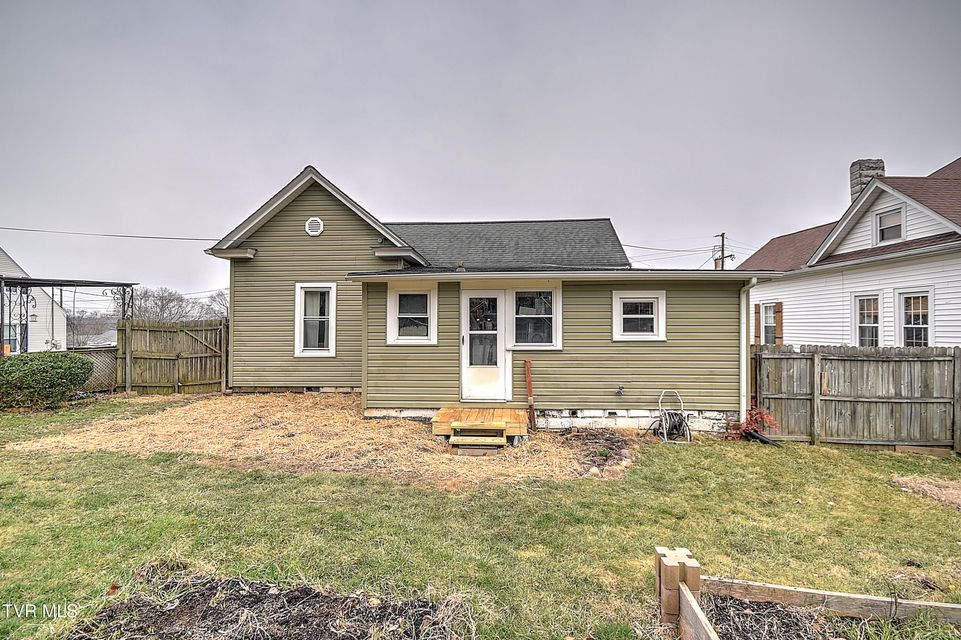 Photo #29: 1914 Windsor Avenue