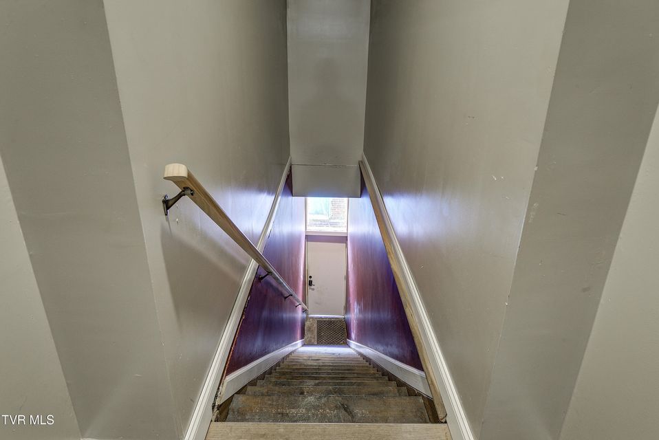 Photo #4: 227 Sullivan Street