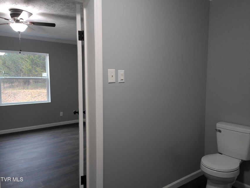 Photo #39: 119 Shepherds View Circle