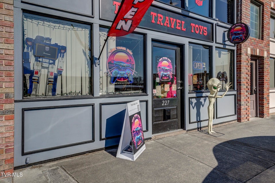 Photo #68: 227 Sullivan Street