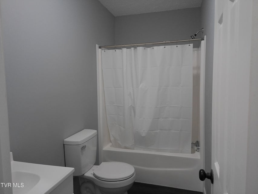 Photo #43: 119 Shepherds View Circle