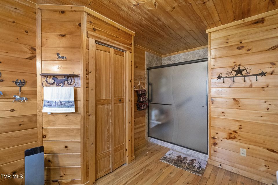 Photo #20: 1374 Allens Bridge Road