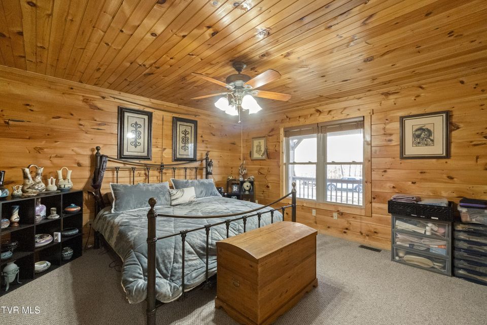 Photo #32: 1374 Allens Bridge Road