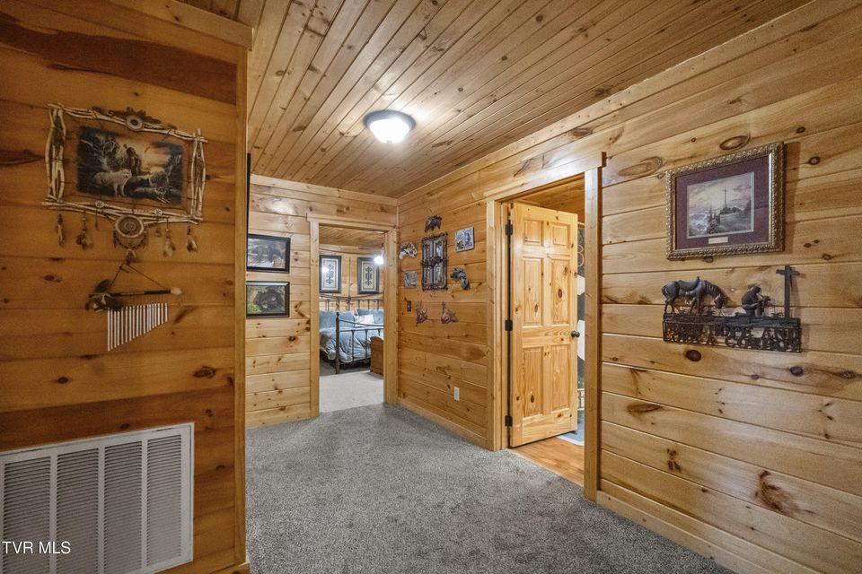 Photo #35: 1374 Allens Bridge Road