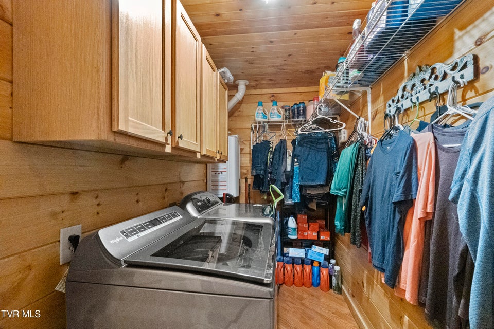 Photo #47: 1374 Allens Bridge Road