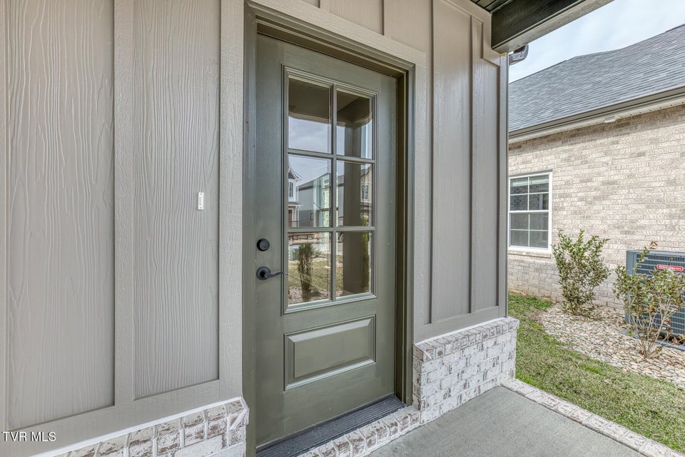 Photo #5: 319 Monroe Drive