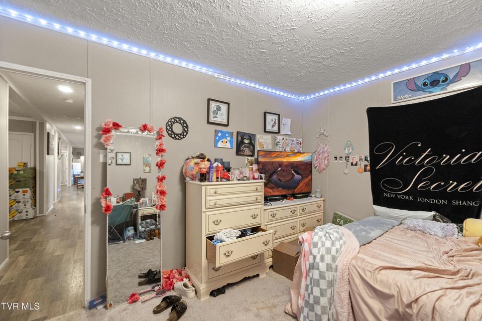 Photo #65: 1374 Allens Bridge Road