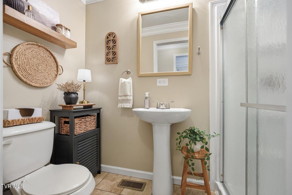 Photo #25: 102 Clovercroft Drive