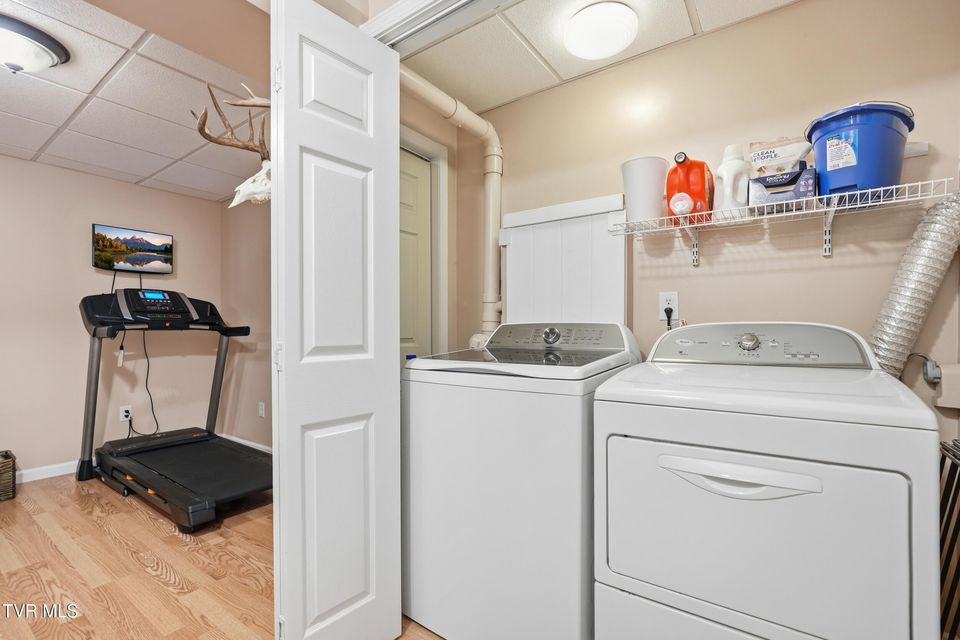 Photo #30: 102 Clovercroft Drive