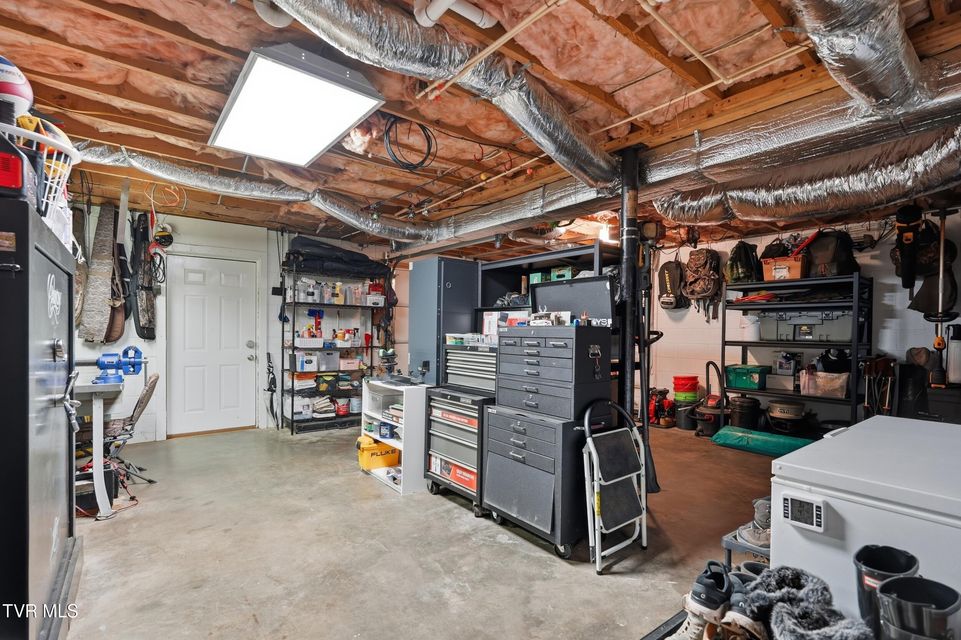 Photo #31: 102 Clovercroft Drive