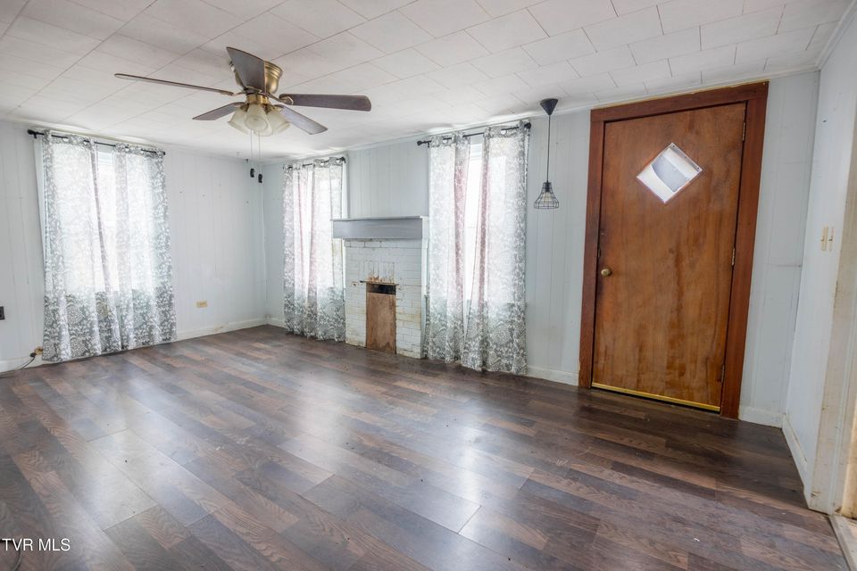 Photo #9: 7958 Blue Springs Parkway