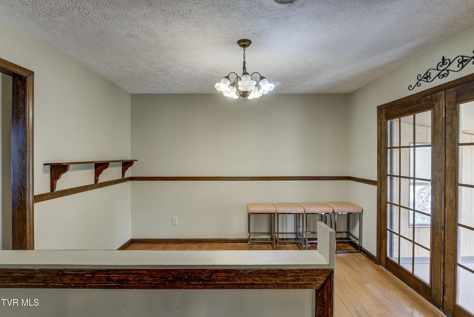 Photo #19: 121 Mayfield Drive