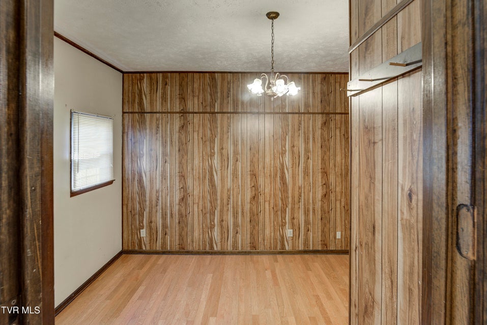 Photo #20: 121 Mayfield Drive