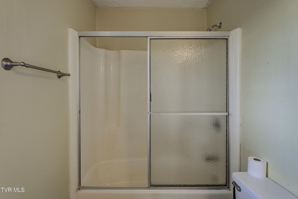 Photo #33: 121 Mayfield Drive