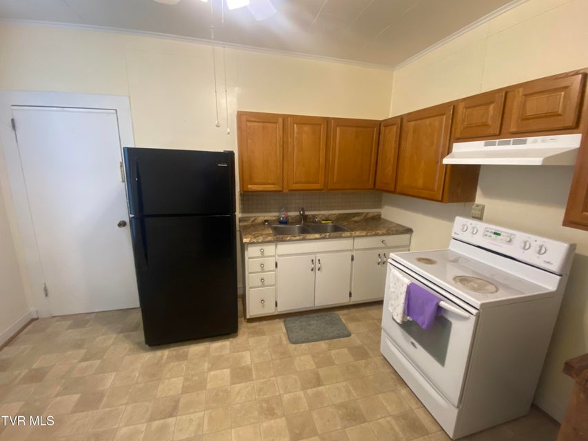 Photo #7: 127 Unaka Street