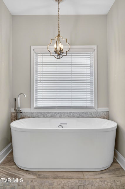 Photo #28: 222 Spanish Oak Lane