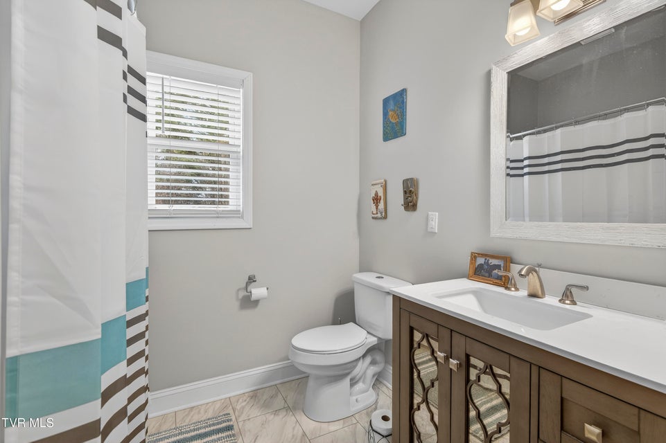 Photo #34: 222 Spanish Oak Lane