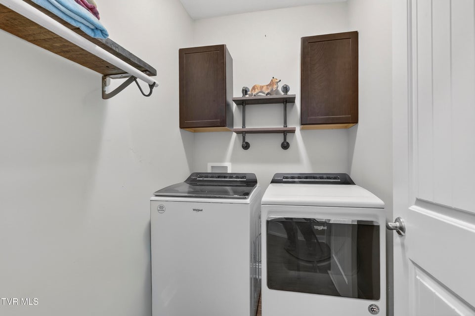 Photo #40: 222 Spanish Oak Lane